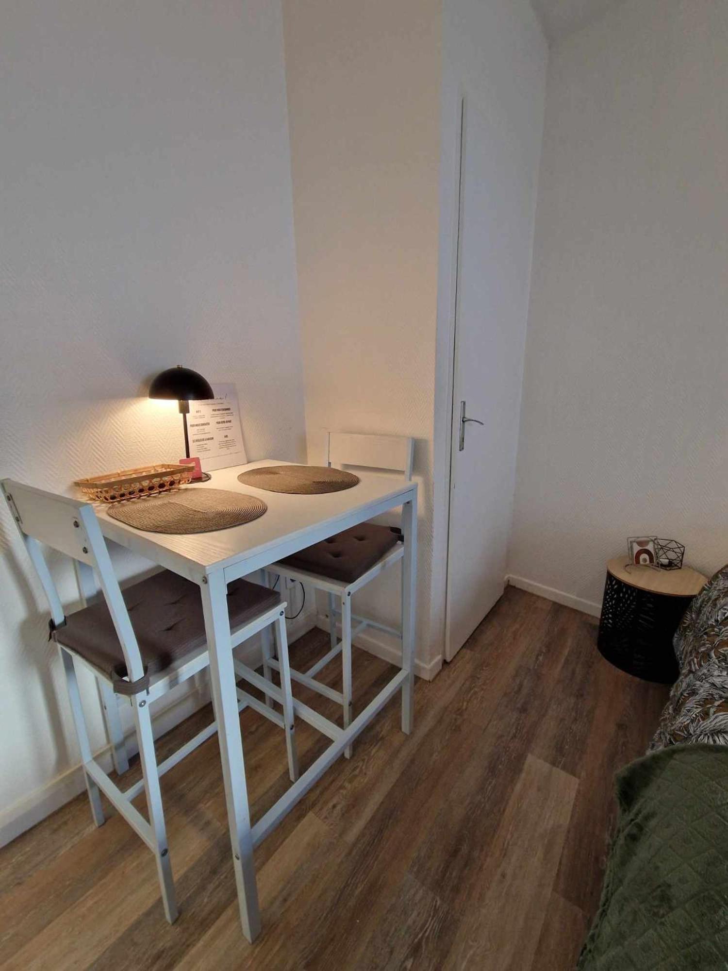 Le Cosmopolitan - Proche Gare Centre Et Tramway Apartment Реймс Екстериор снимка